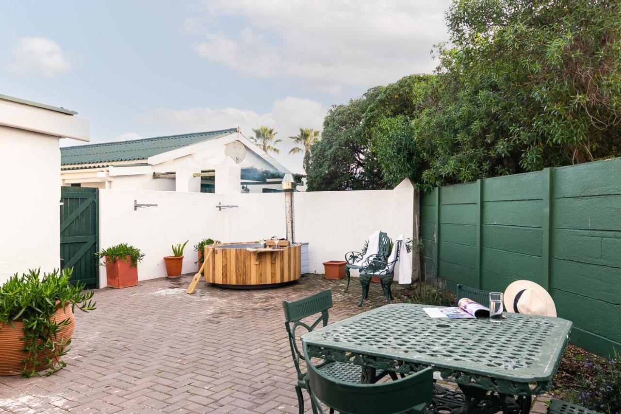Langebaan Kite Cottages Экстерьер фото